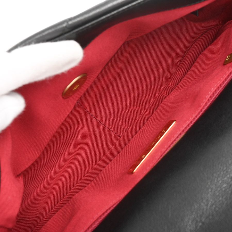 Chanel Shoulder Bag Black — view 4