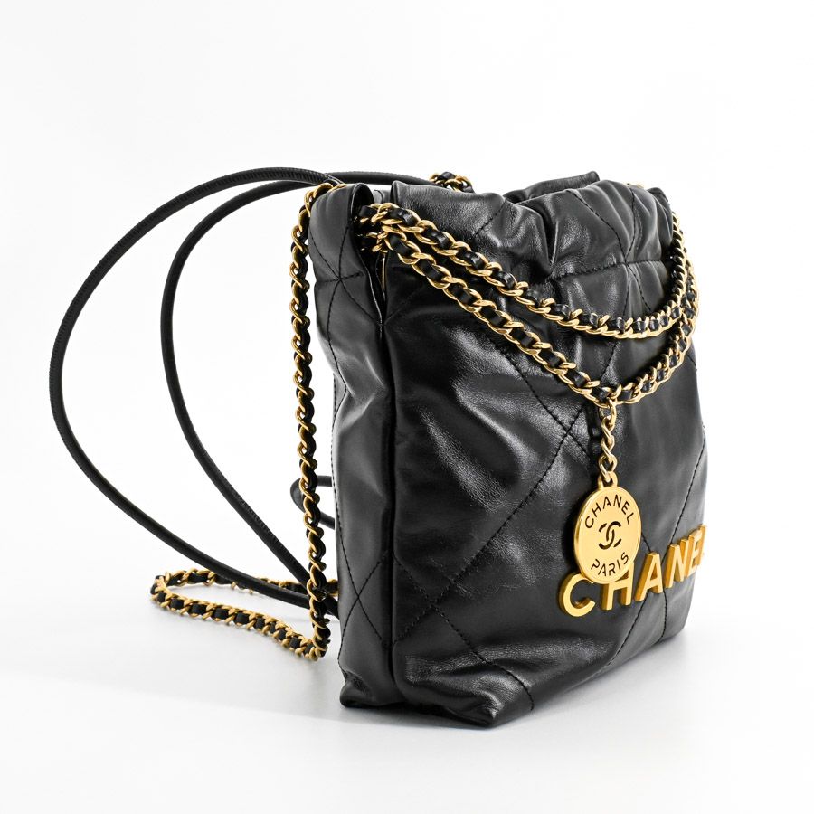 Chanel Shoulder Bag 22 Mini — view 2