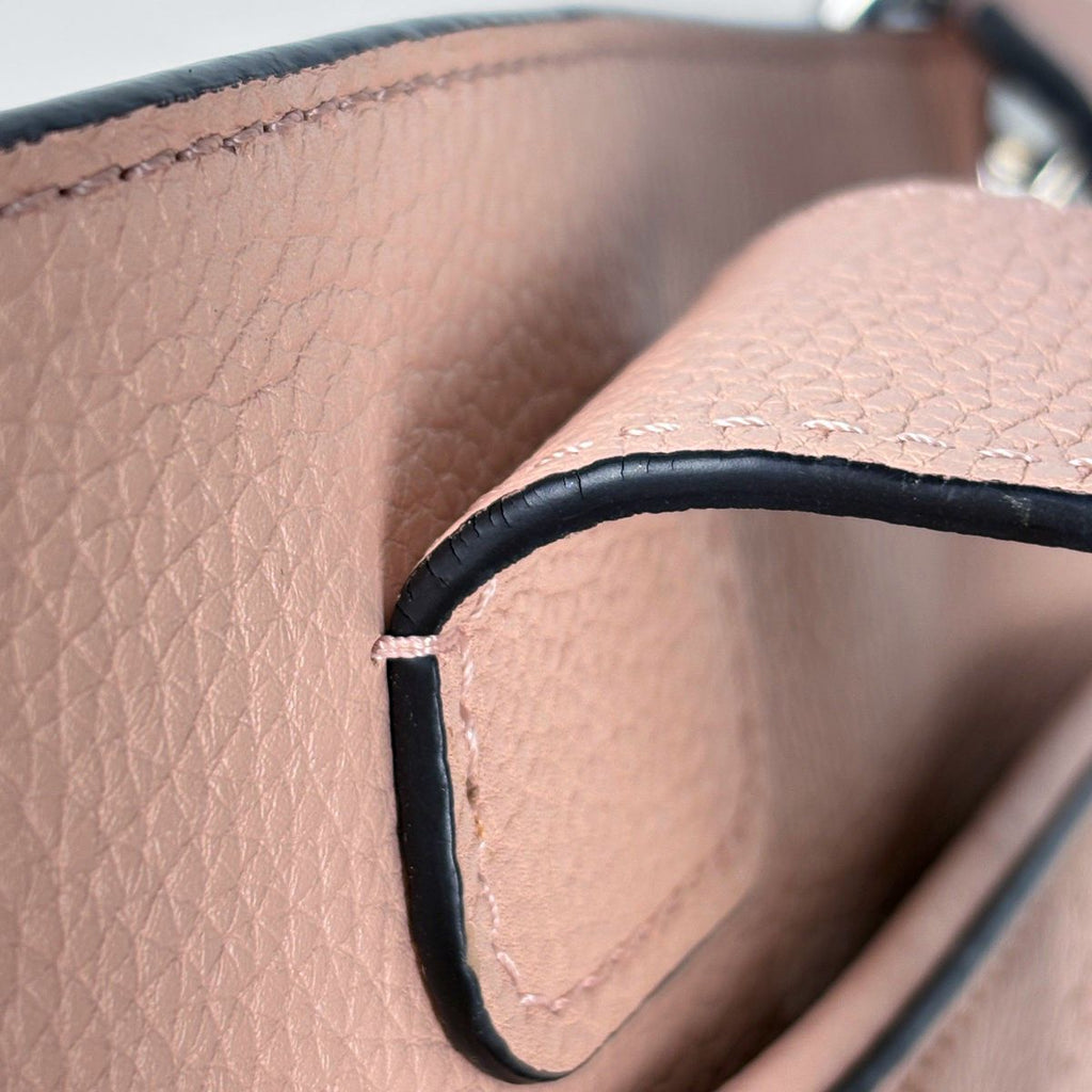 Louis Vuitton Sevre Tote Monogram Mahina Magnolia — view 4
