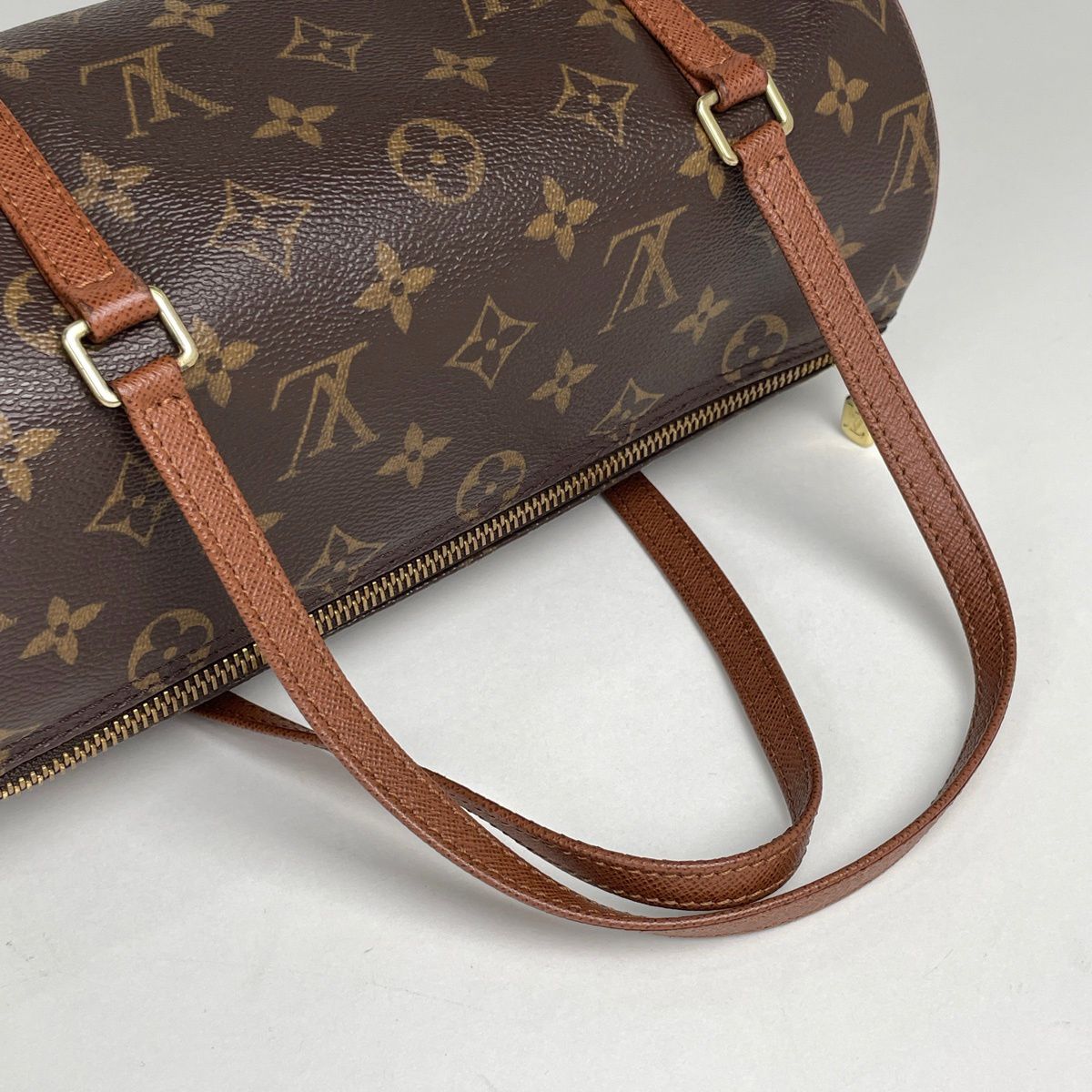 Louis Vuitton Papillon 26 Tube Handbag — view 5