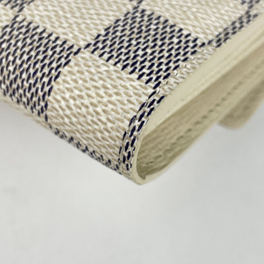 Louis Vuitton Portefeuille Sarah Wallet Damier Azur White — view 3