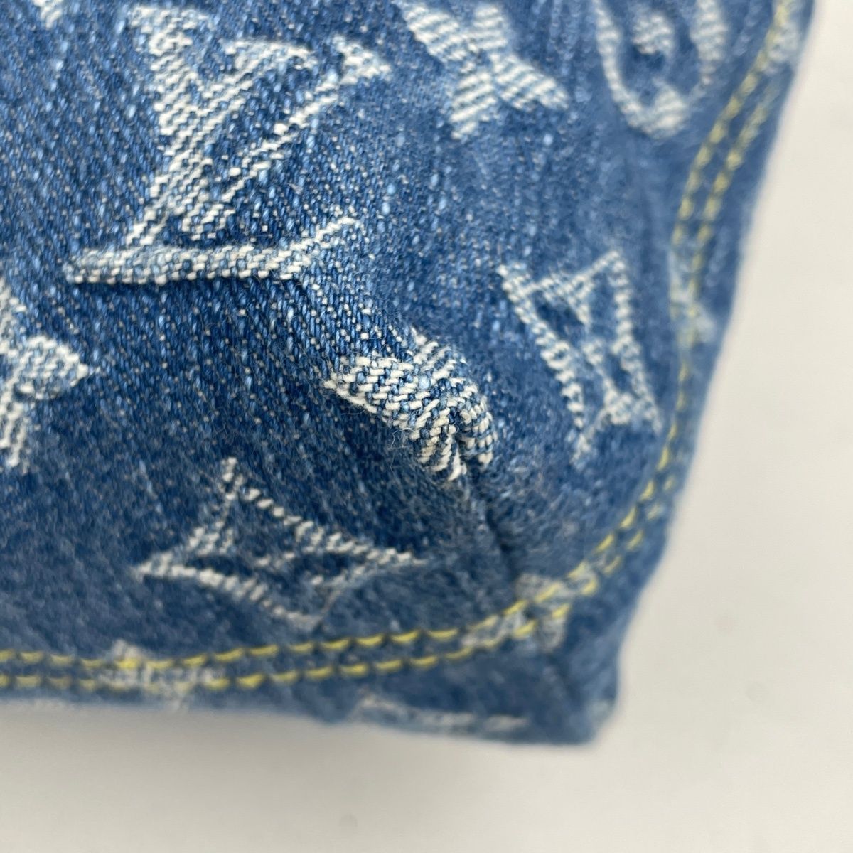 Louis Vuitton Pochette Hills Handbag Monogram Denim Blue — view 3