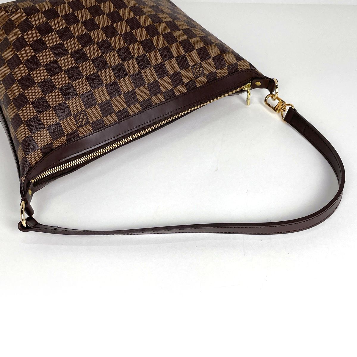 Louis Vuitton Illovo MM Shoulder Bag Damier Brown — view 6