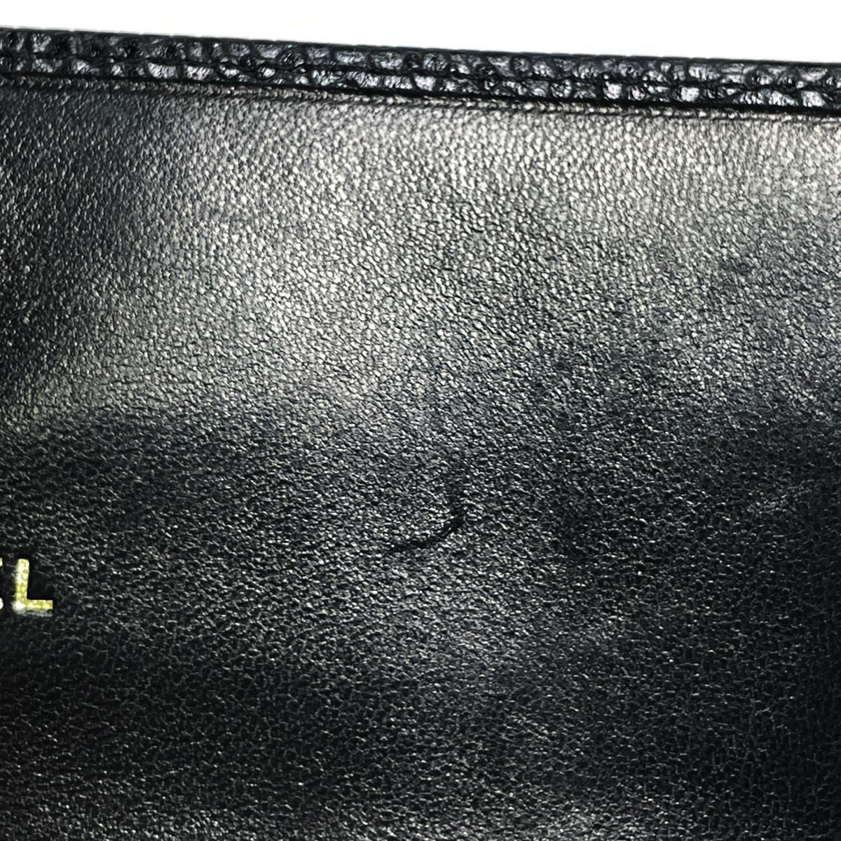 Chanel CC Logo Trifold Wallet Caviar Leather Black — view 4