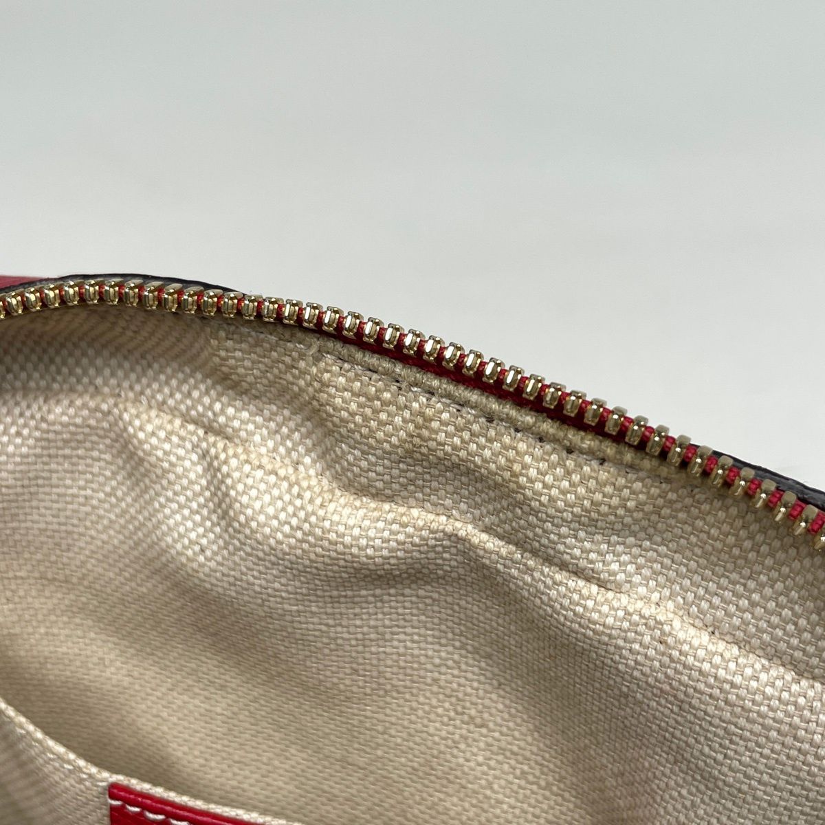 Gucci Soho Shoulder Bag Tassel Interlocking Leather — view 6