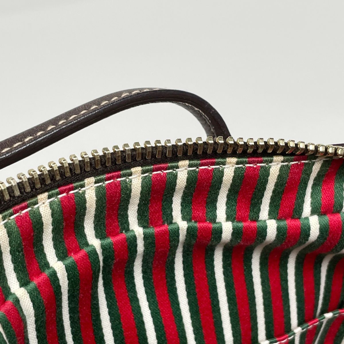 Gucci GG Pattern Handbag Canvas Brown — view 6