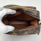 Louis Vuitton Amazon Shoulder Bag Monogram Brown — view 8