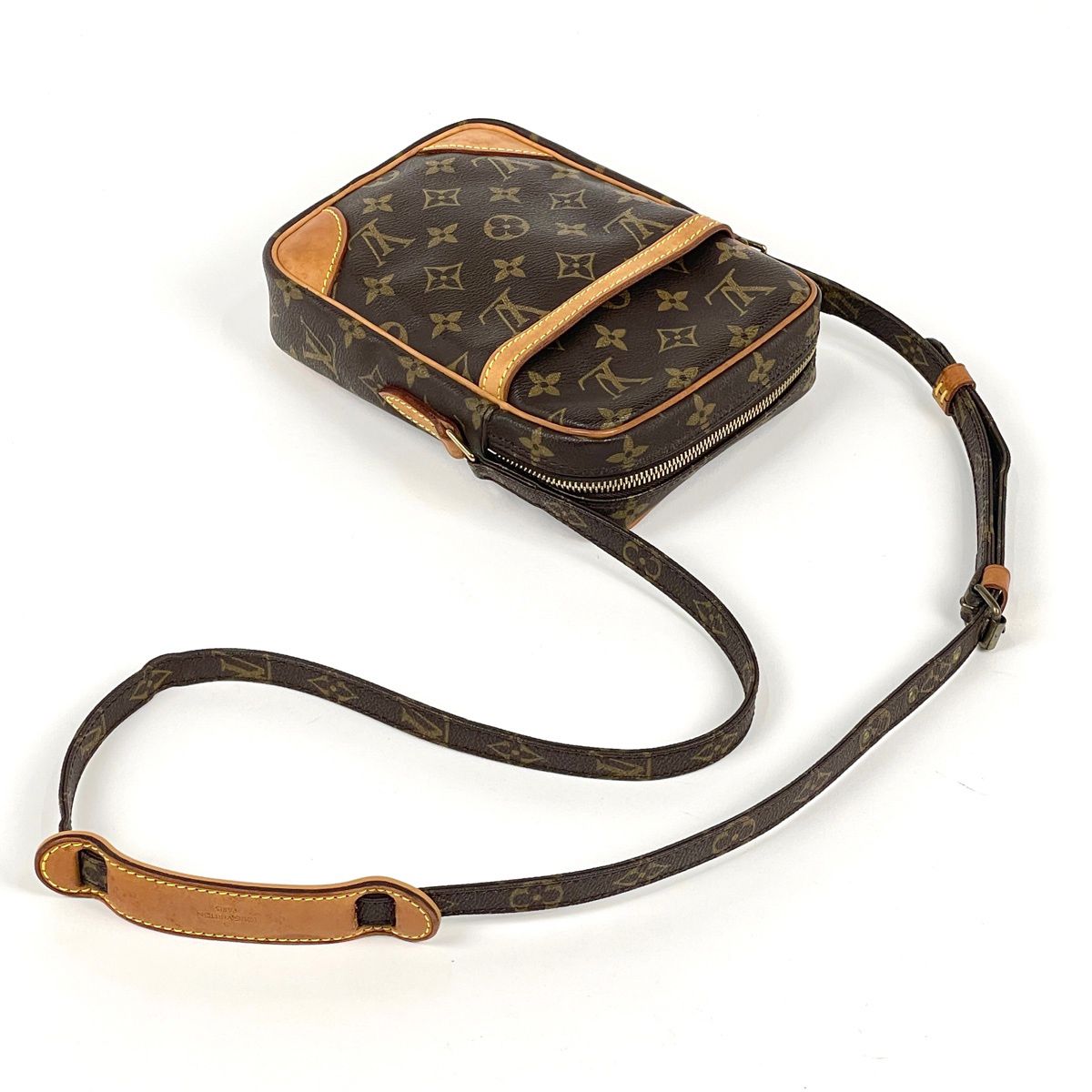 Louis Vuitton Danube Shoulder Bag Monogram Brown — view 7