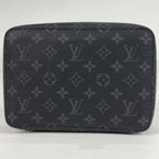 Louis Vuitton Cube de Langemont MM Travel Pouch Monogram Eclipse Black — view 3
