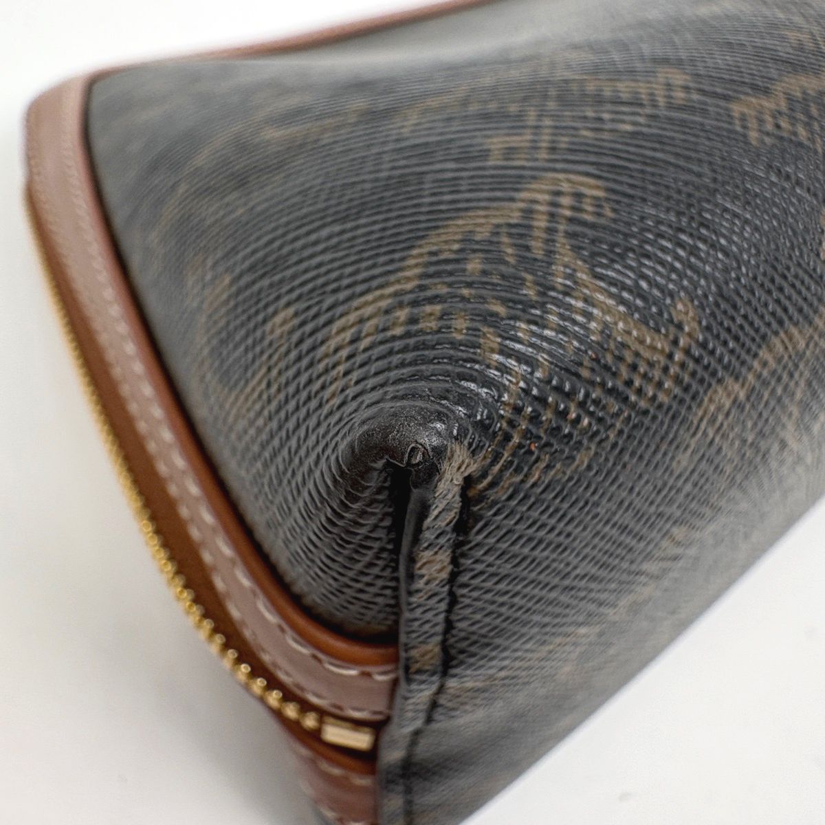 Celine Triomphe Pouch Makeup Brown — view 3