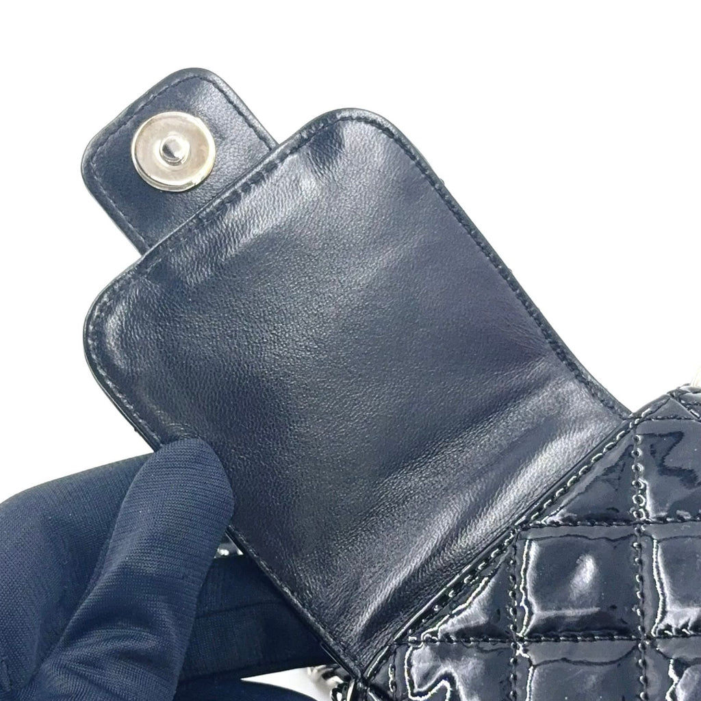 Chanel Quilted CC Logo Enamel Leather Black Pouch Silver — view 9