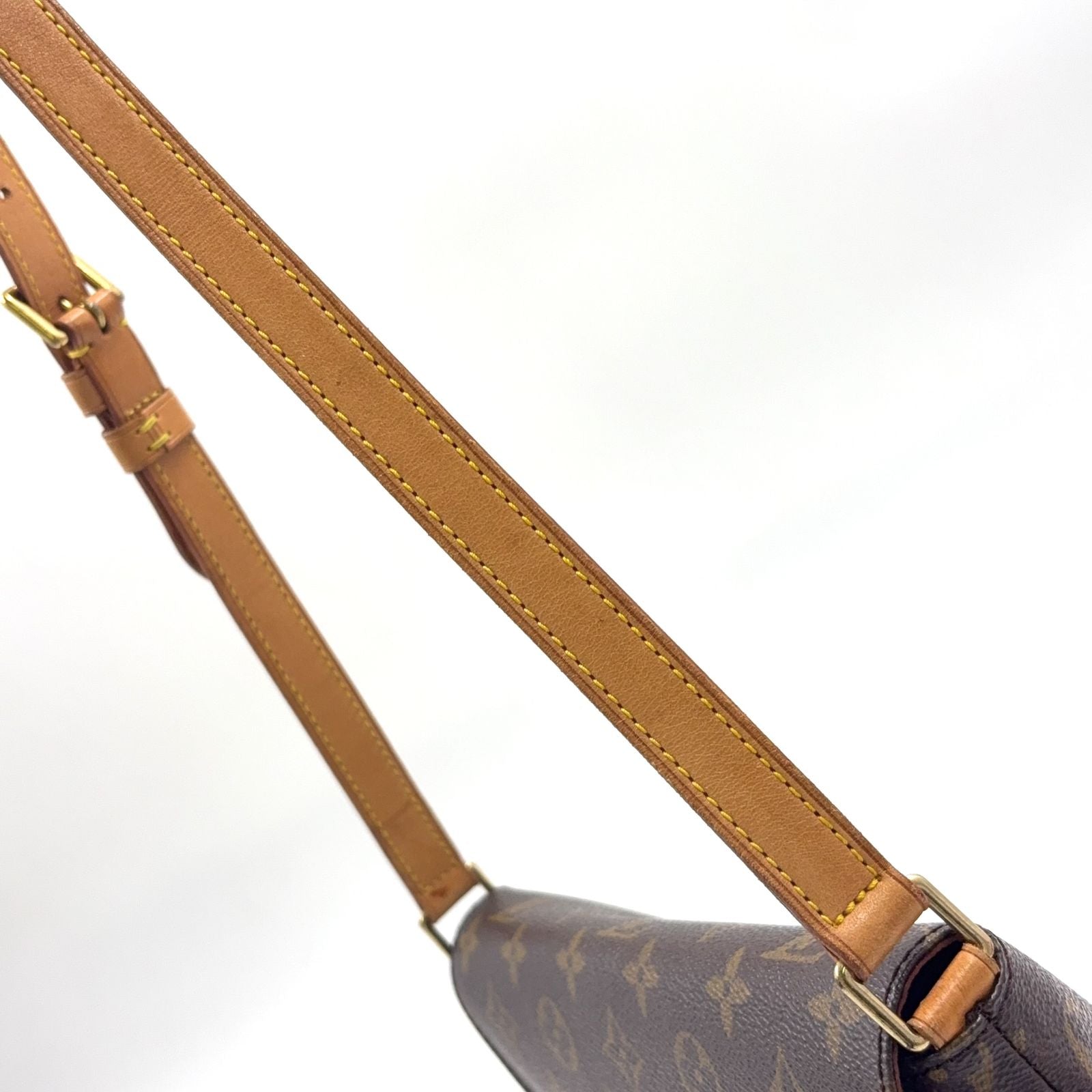 Louis Vuitton Musette Tango Short Strap Monogram Leather Brown Light Shoulder — view 8