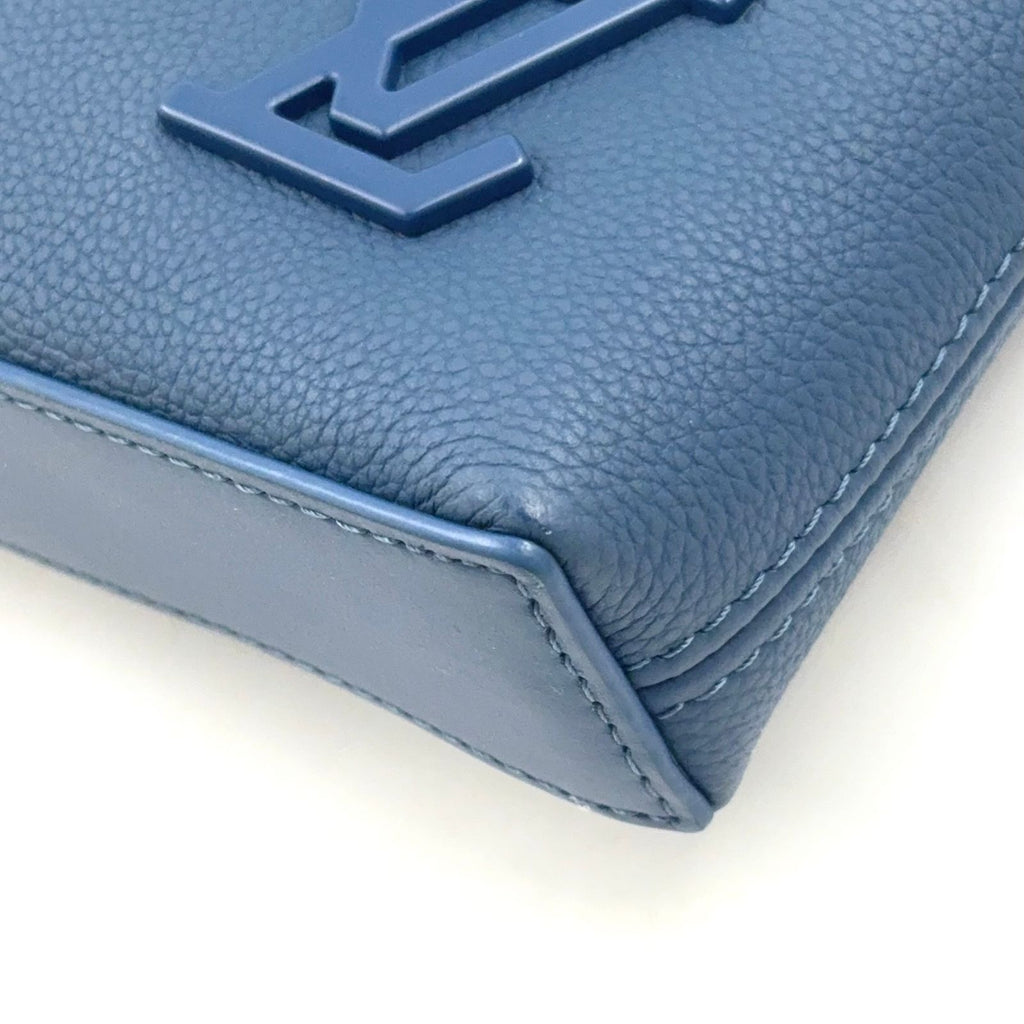 Louis Vuitton Take Off Pouch Aerogram Leather Blue Clutch Silver — view 7