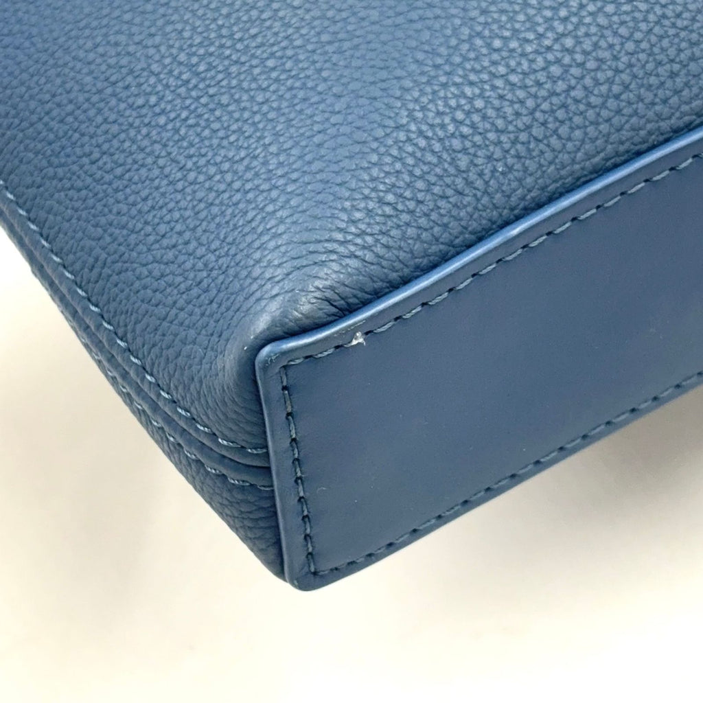 Louis Vuitton Take Off Pouch Aerogram Leather Blue Clutch Silver — view 6