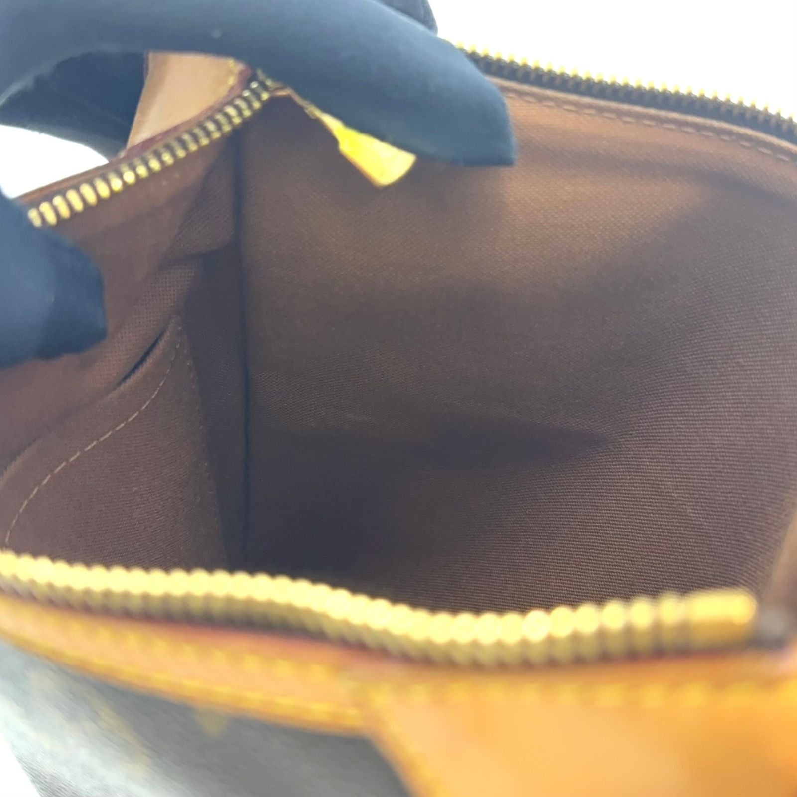 Louis Vuitton Odeon PM Monogram Leather Brown Light Shoulder Bag Gold — view 9