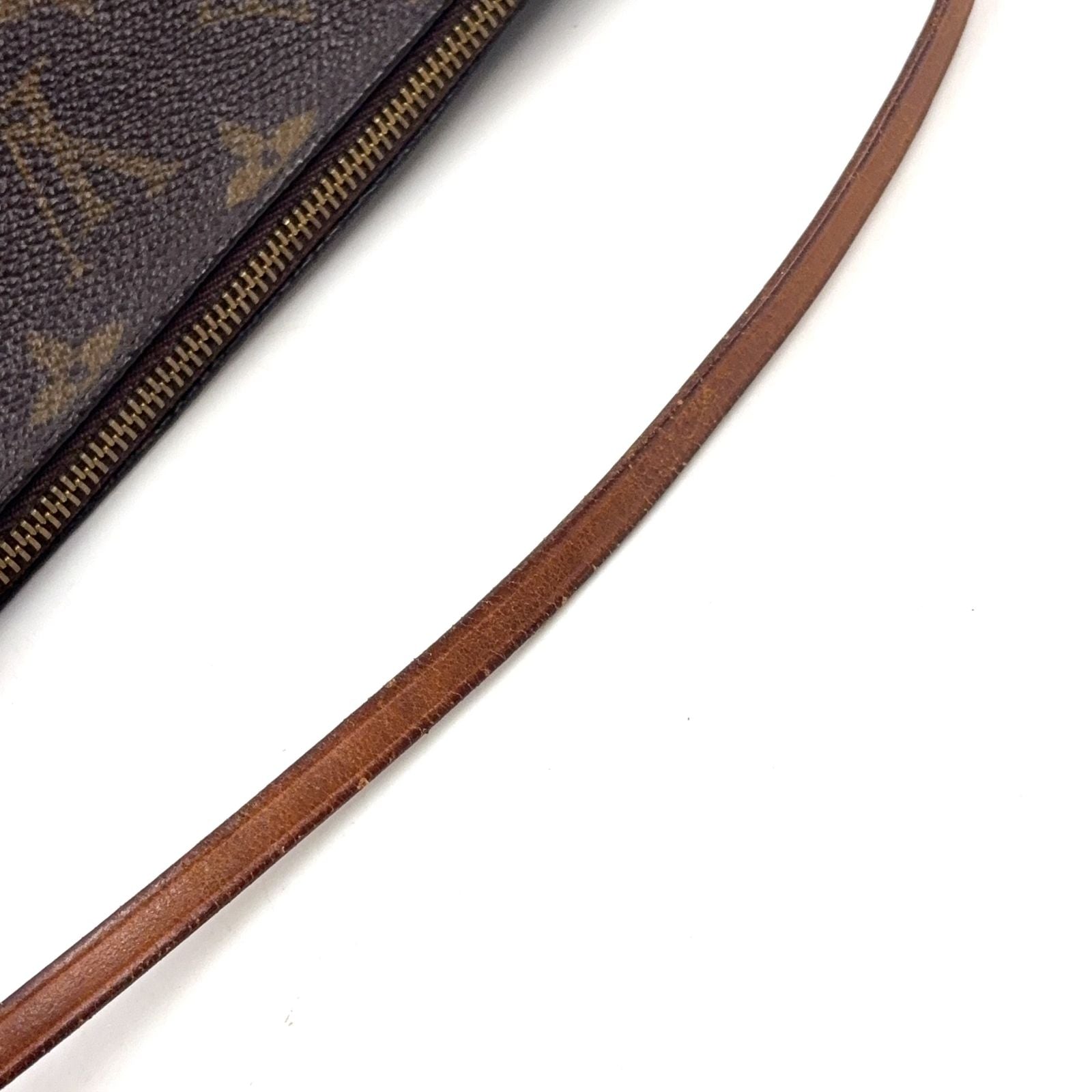 Louis Vuitton Pochette Monogram Leather Brown Light Handbag Gold — view 7