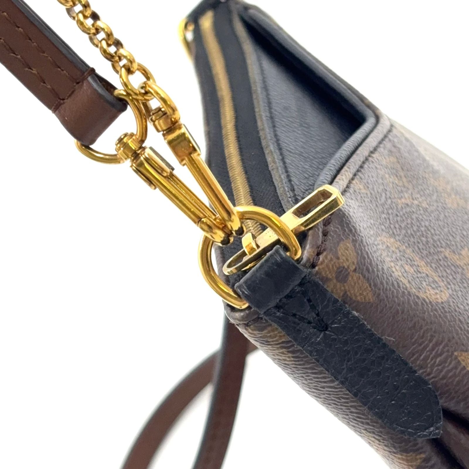 Louis Vuitton Pallas Clutch Monogram Leather Brown Black Handbag Gold — view 8