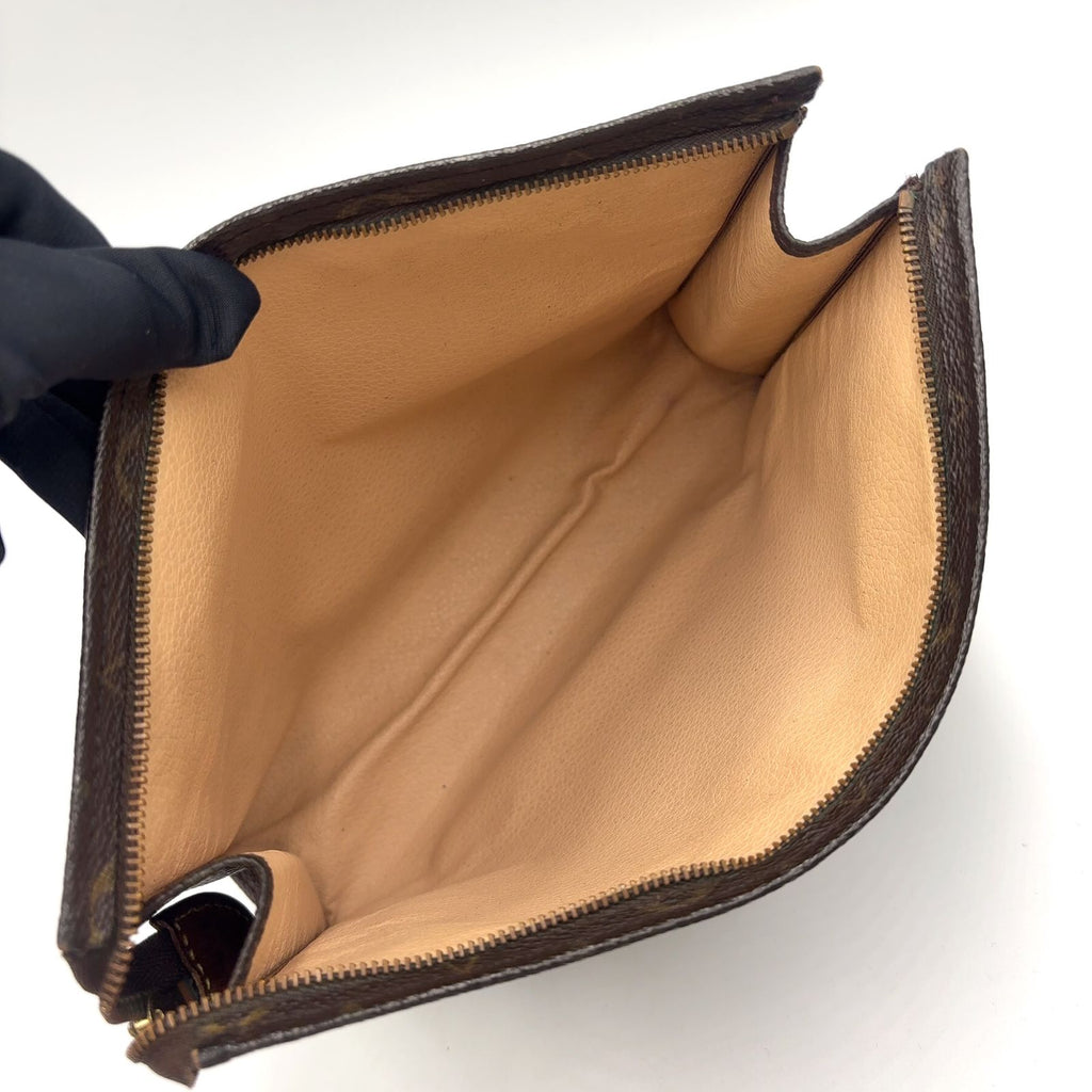 Louis Vuitton Posh Souffle Monogram Leather Brown Light Pouch Gold — view 3