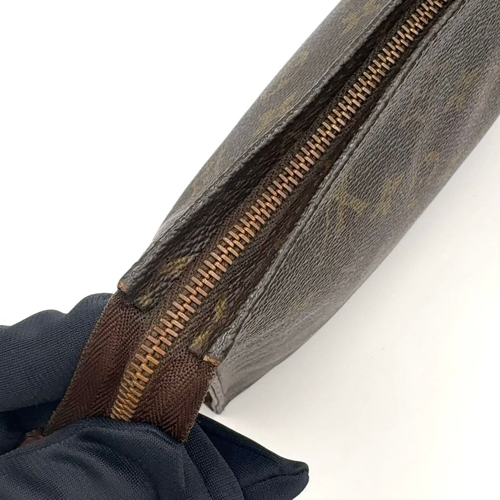 Louis Vuitton Posh Souffle Monogram Leather Brown Light Pouch Gold — view 9