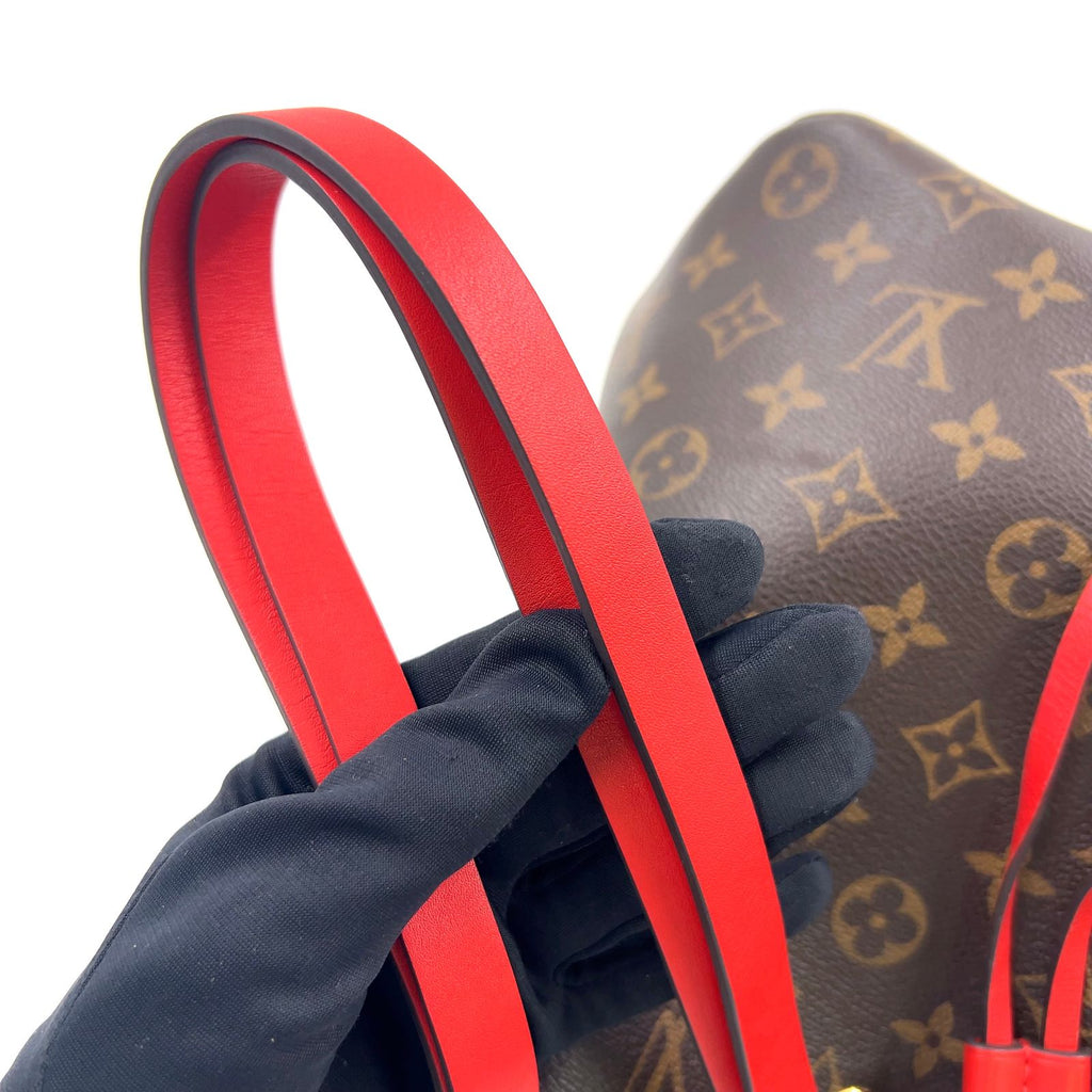 Louis Vuitton Neo Noe Monogram Coquelicot Leather Brown Red Shoulder Bag Gold — view 6