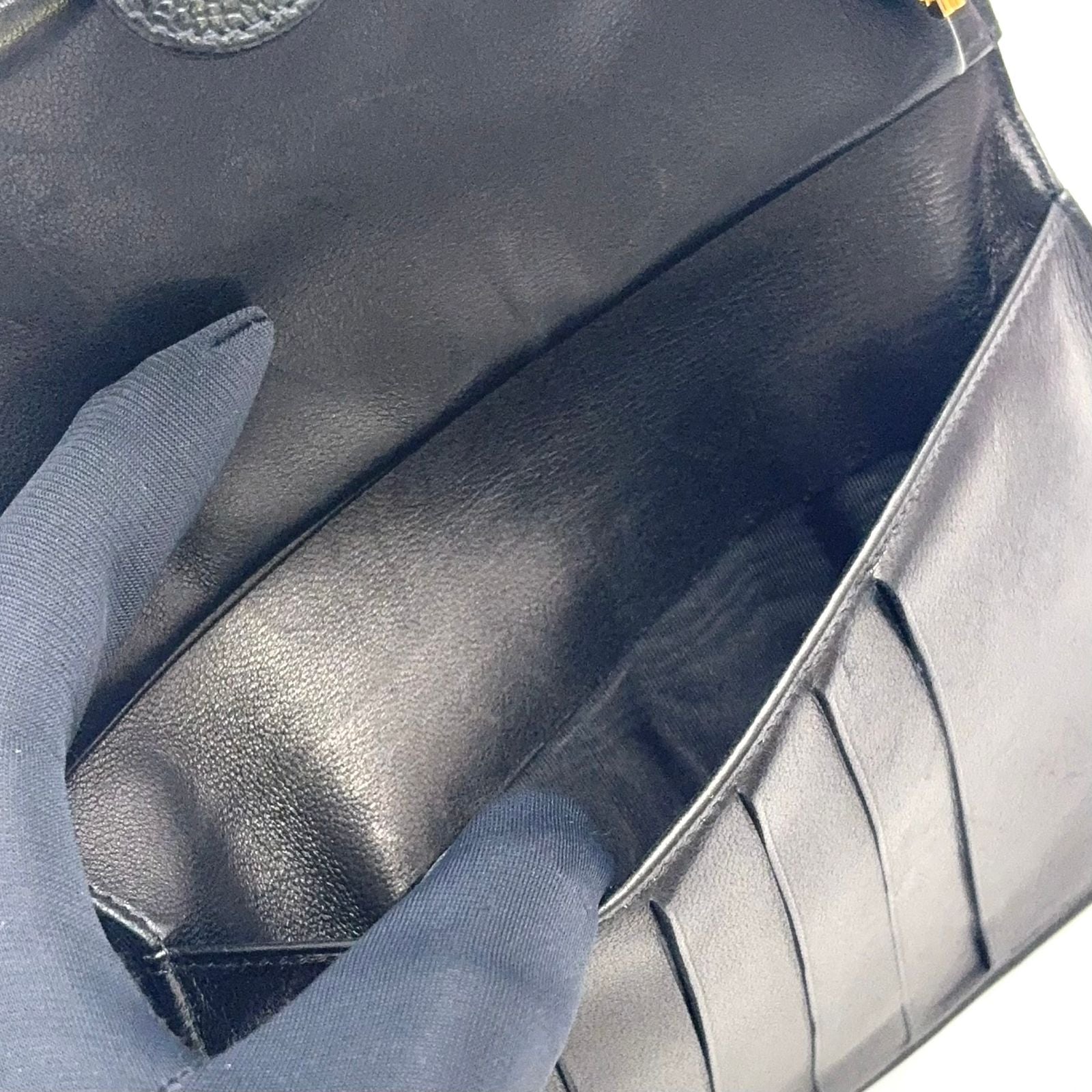 Chanel CC Logo Caviar Leather Black Bifold Wallet Gold — view 8