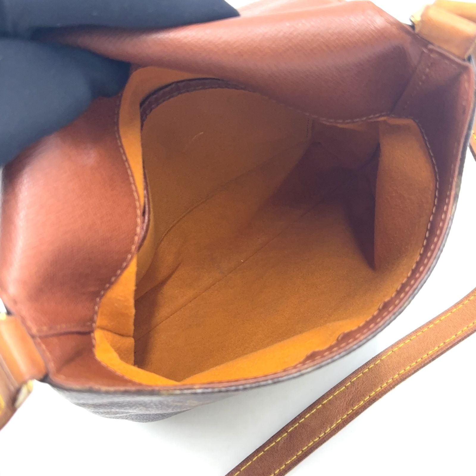 Louis Vuitton Musette Salsa Short Strap Monogram Leather Brown Light Shoulder — view 3