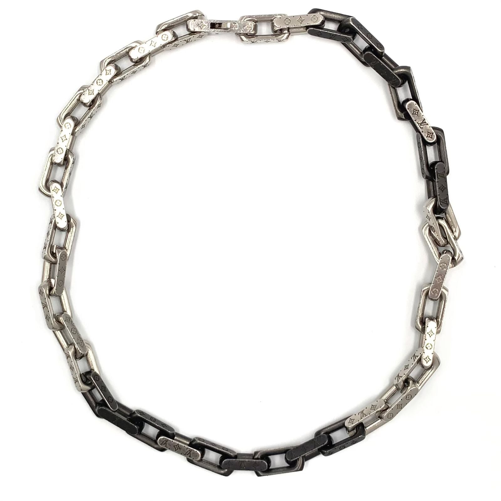 Louis Vuitton Collier Monogram Chain Metal Silver Black Necklace — view 3
