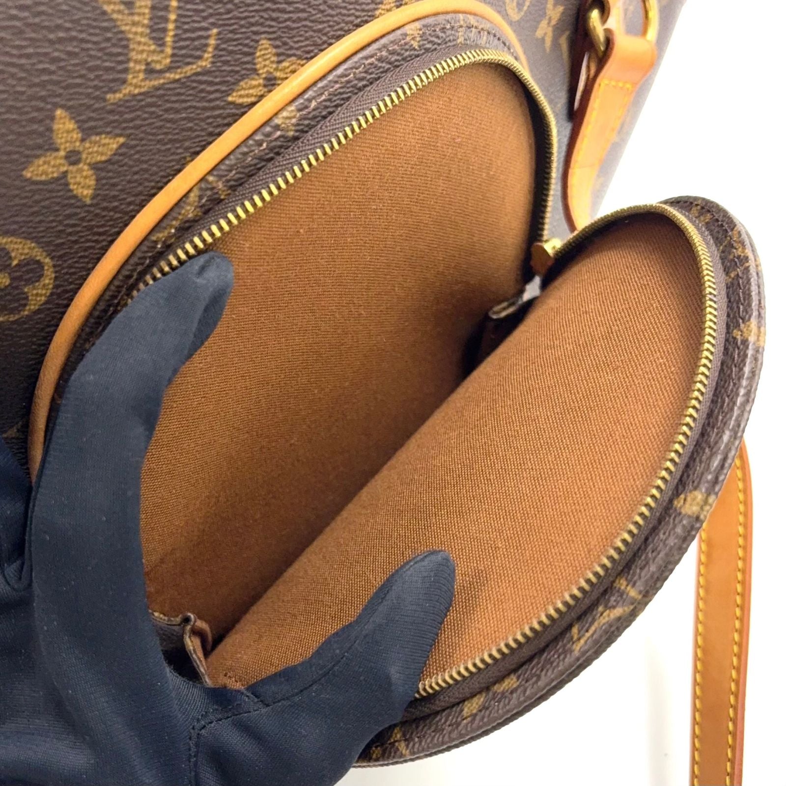 Louis Vuitton Ellipse Shopping Monogram Leather Brown Light Shoulder Bag Gold — view 6