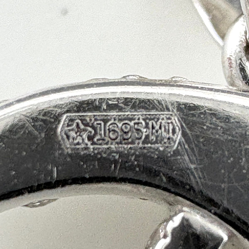 Gucci GG Running Pendant Pave Diamond — view 9