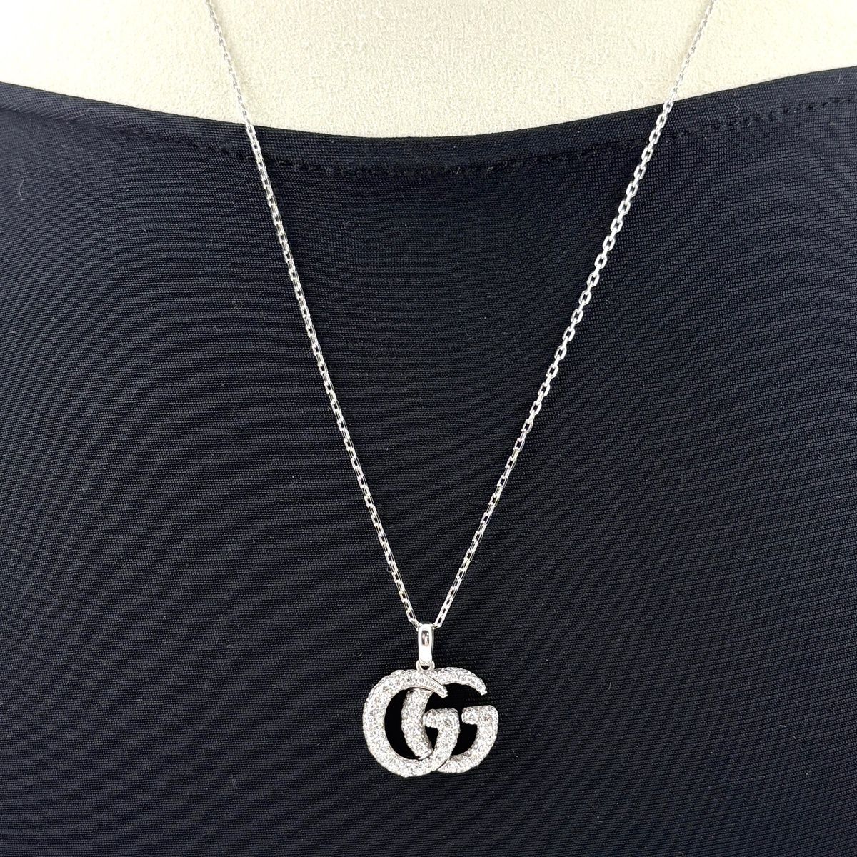 Gucci GG Running Pendant Pave Diamond — view 4