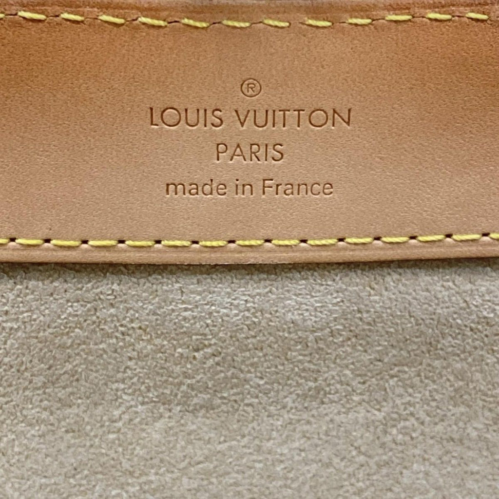 Louis Vuitton Case Monogram Etui 3 Montres Watch — view 4
