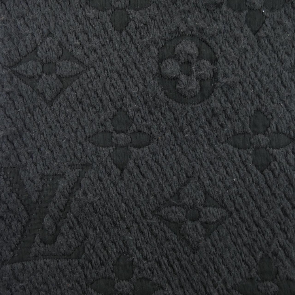 Louis Vuitton Scarf Gray — view 4