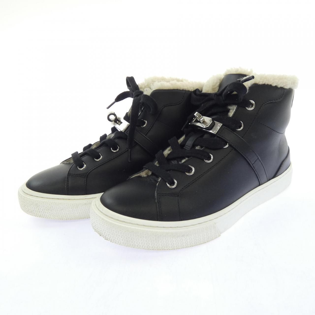 Hermes Daydream Kelly Buckle Sneakers — view 3