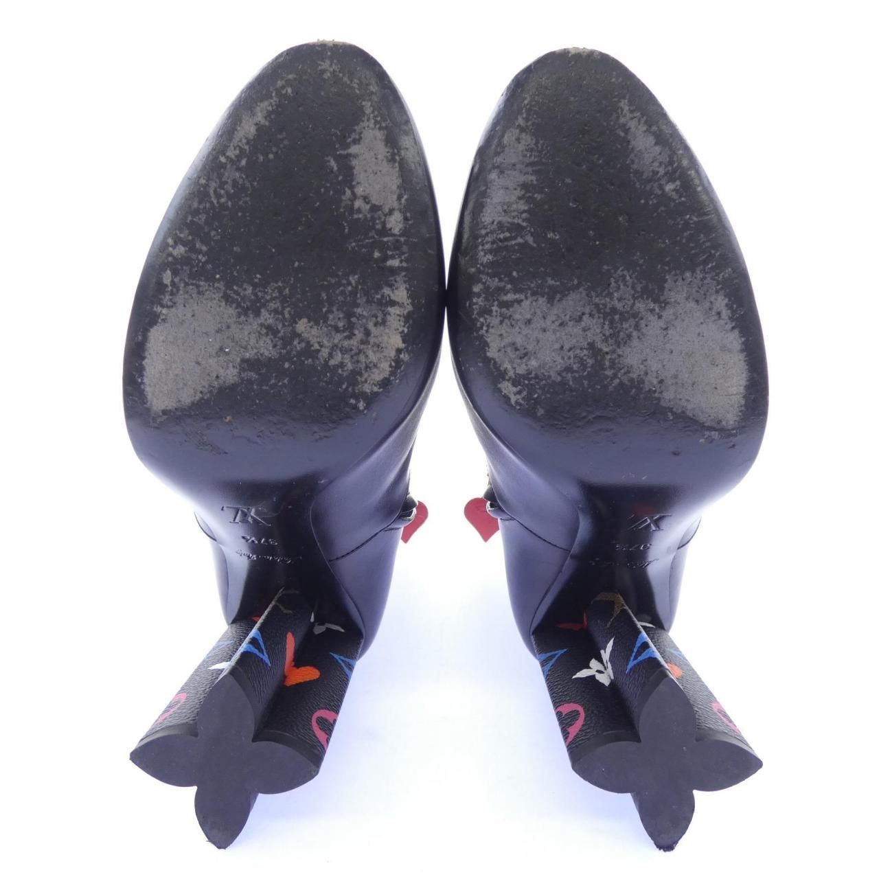 Louis Vuitton Game on Monogram Silhouette Line Boots — view 4