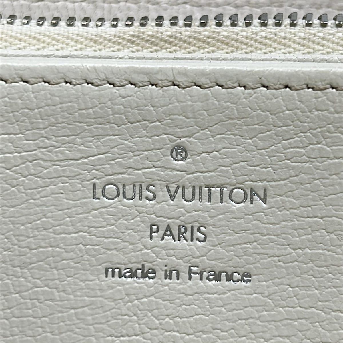Louis Vuitton Wallet Exotic Cles the Zippy Latte — view 5