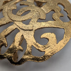 Chanel Brooch CC Logo Gold Vintage Round Thistle 25 — view 3