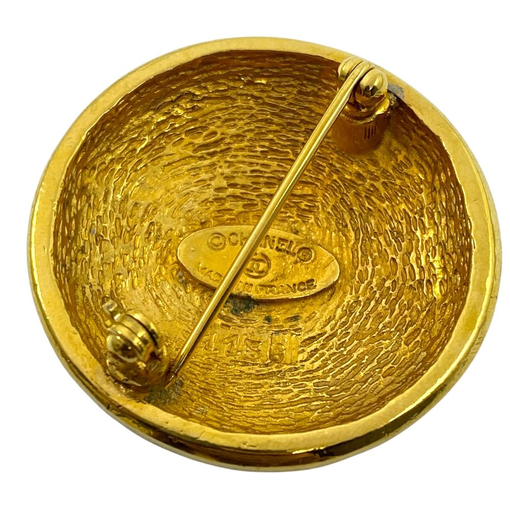 Chanel Vintage CC Logo Brooch Metal Gold High Quality Presence Accent — view 2