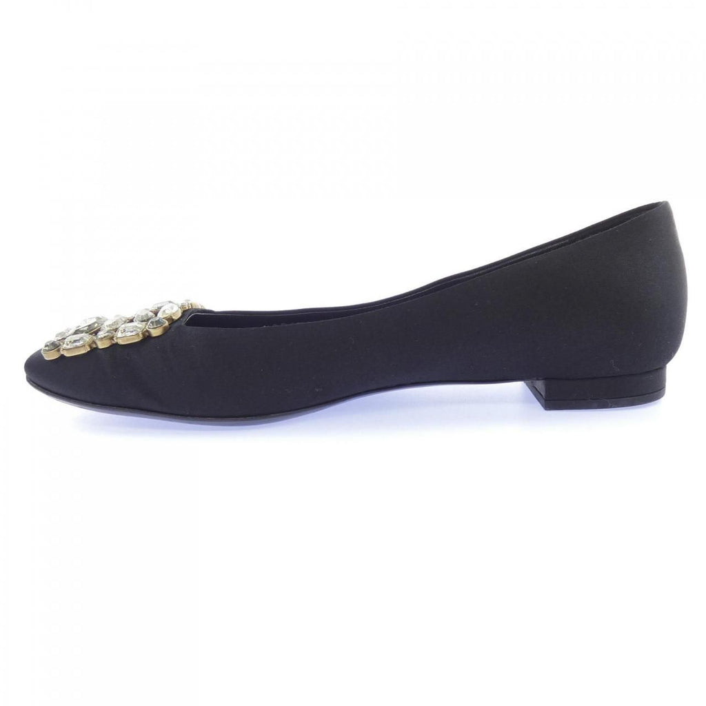 Louis Vuitton Flat Shoes — view 2