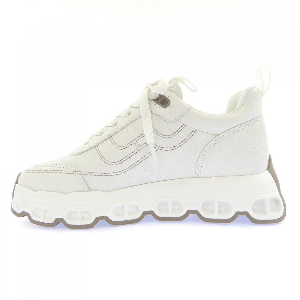 Hermes Impulse Chaine D'ancre Sneakers — view 2
