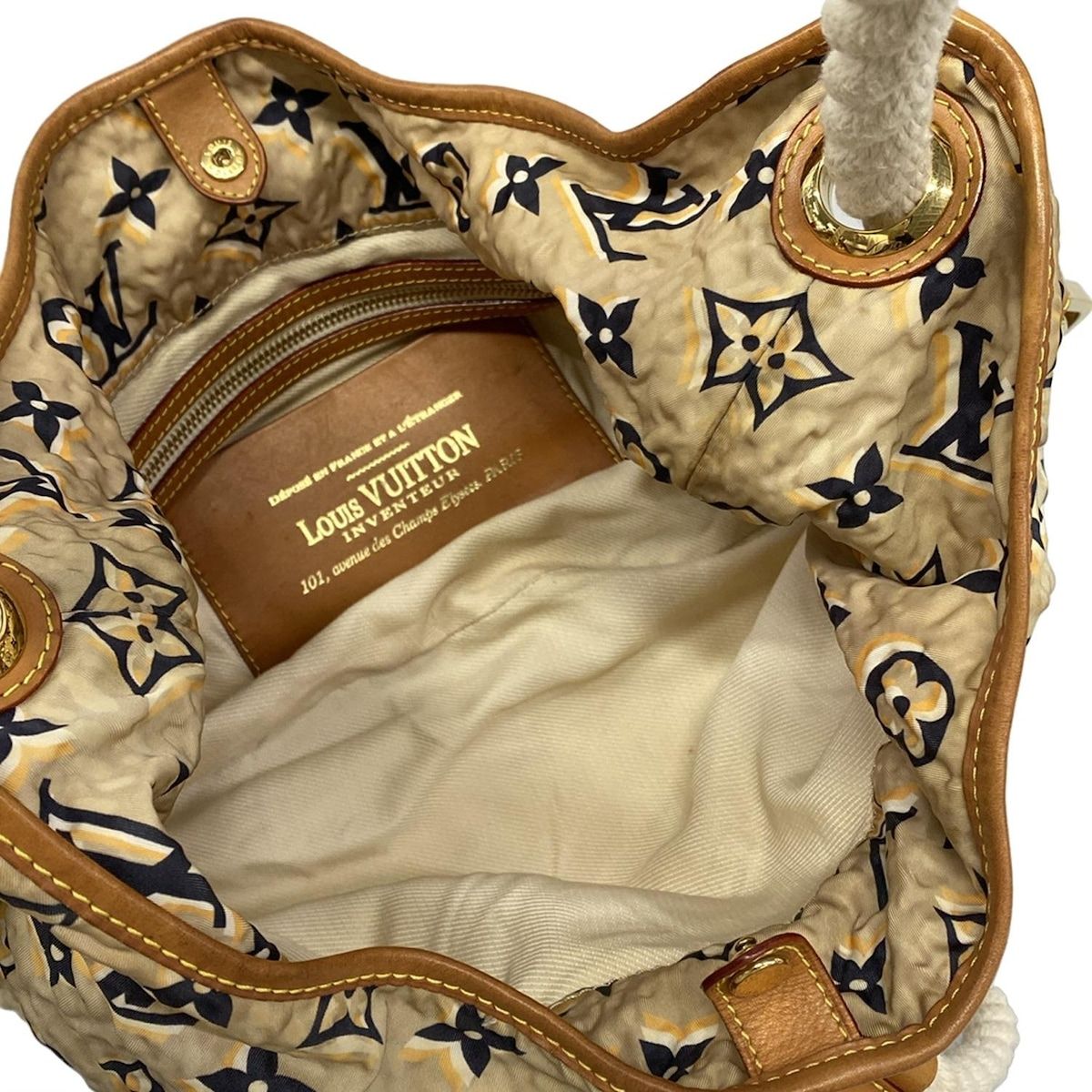 Louis Vuitton Shoulder Bag Collection Line Bulle MM Beige Cotton — view 7