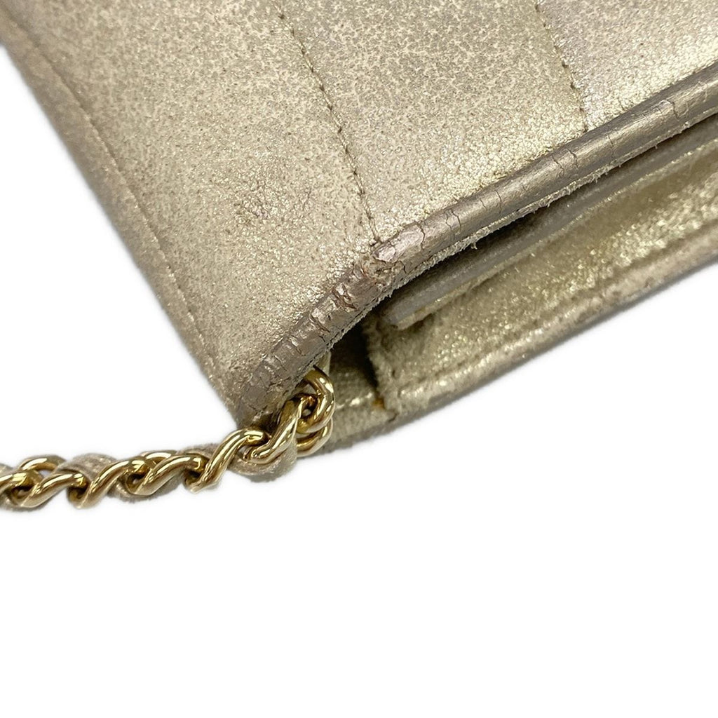 Chanel Wallet Gold Chain Wave Stitch Shoulder — view 8