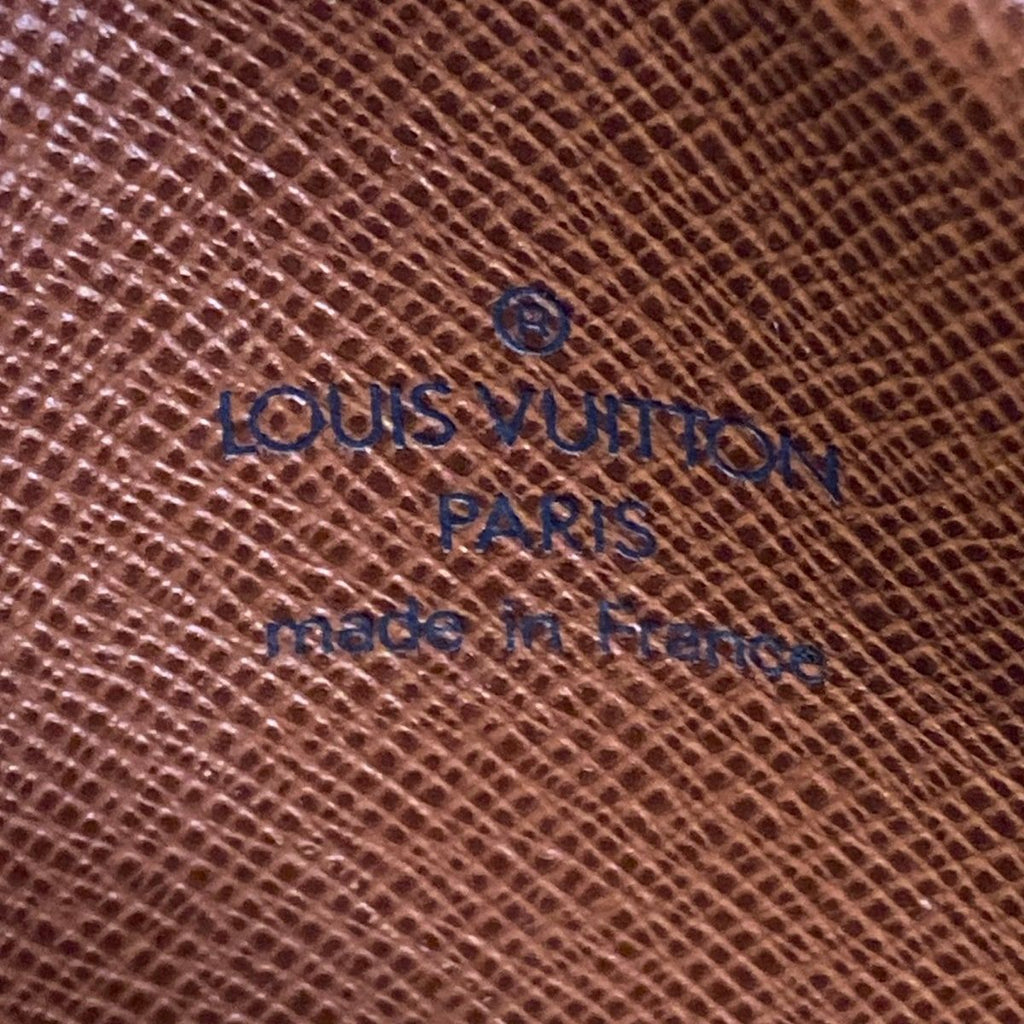 Louis Vuitton Shoulder Bag Monogram Danube — view 8