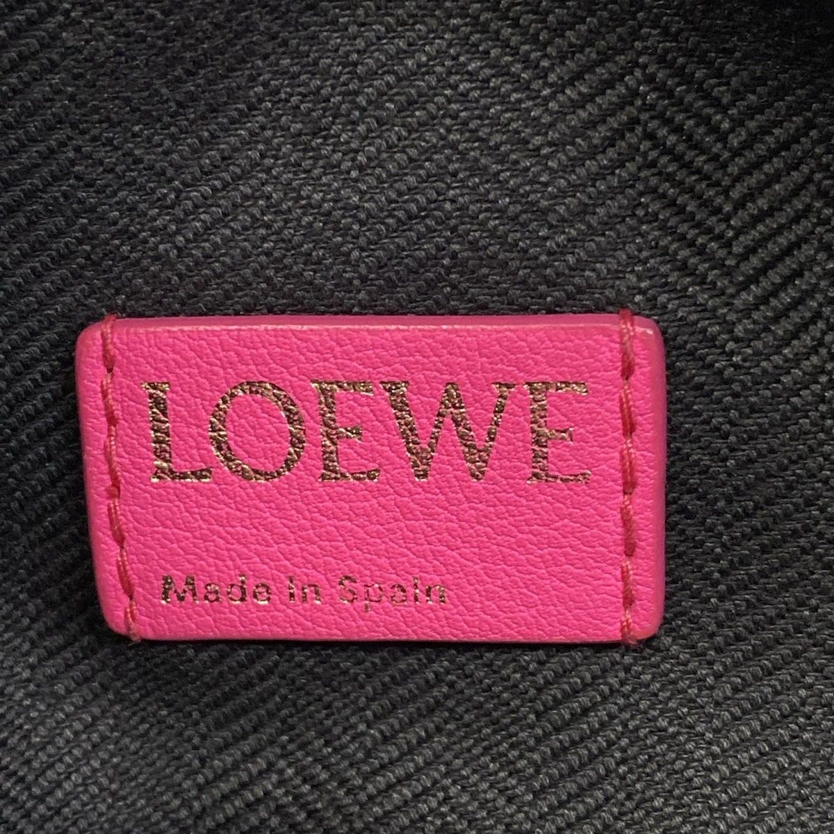 Loewe Handbag Cubby Bag Small Pink Black Anagram Leather — view 8