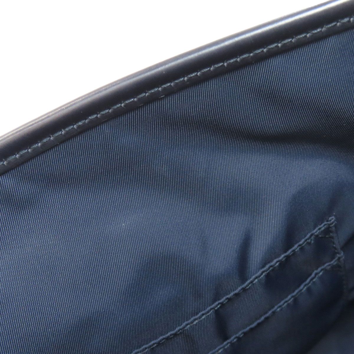 Gucci Messenger GG Signature Guccissima Shoulder Bag Leather — view 7