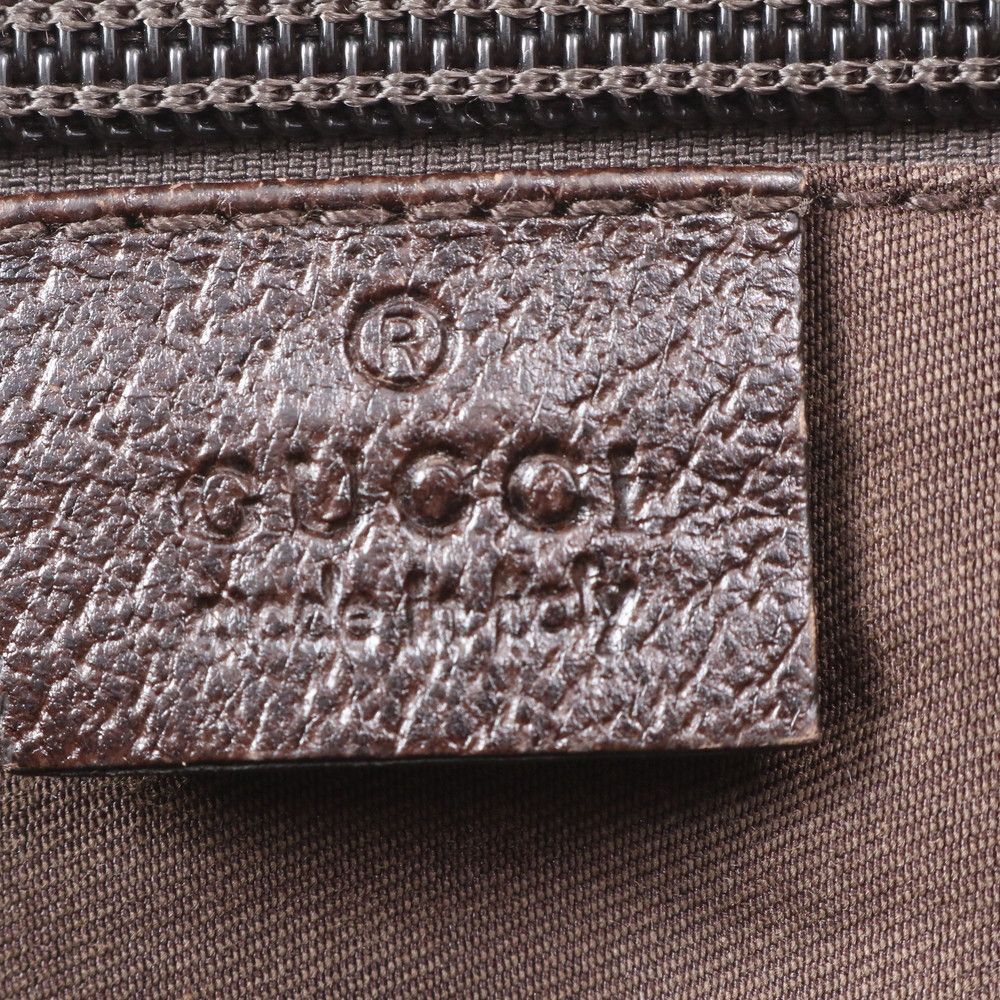 Gucci GG Canvas Leather Shoulder Bag Crossbody Messenger Business — view 8
