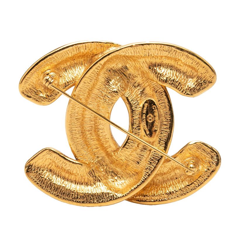 Chanel CC Logo Quilted Brooch Gold Plated — view 2