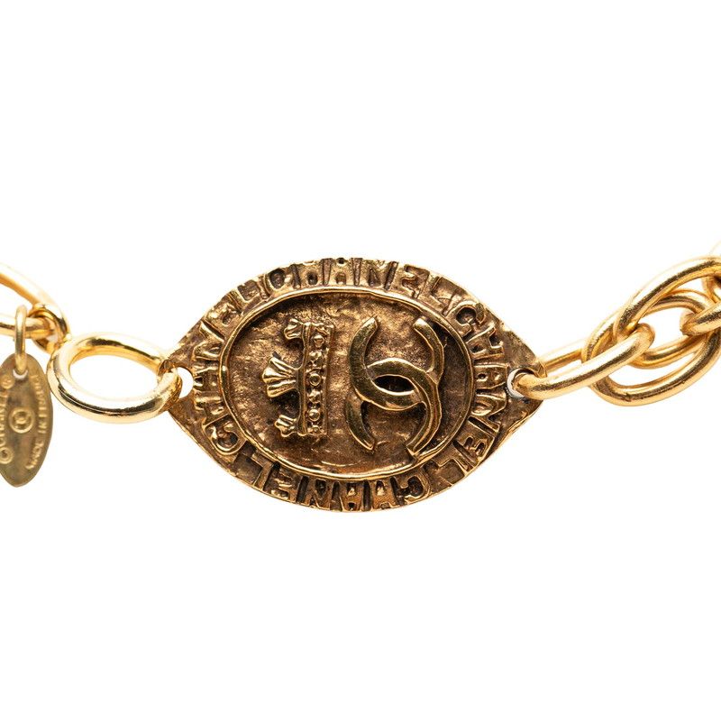 Chanel CC Logo Chain Necklace Gold Plated — view 2