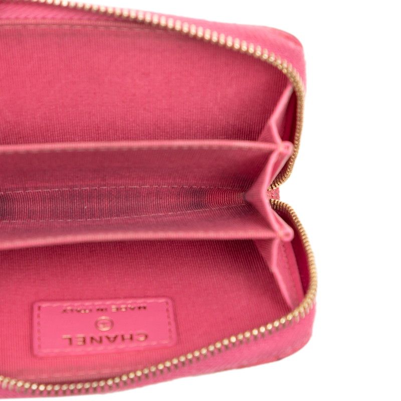 Chanel CC Logo Quilted Coin Purse Pink Caviar Leather — view 4