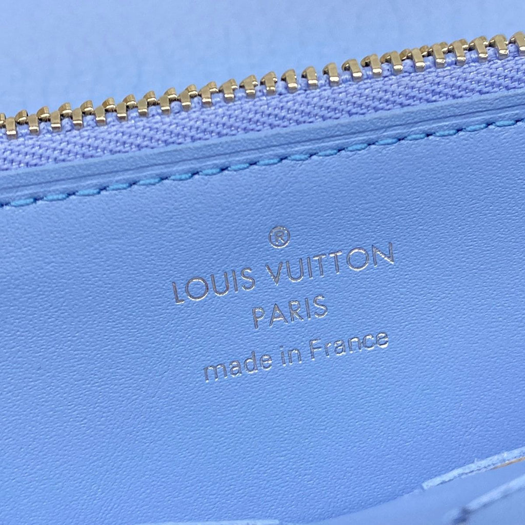 Louis Vuitton Wallet Capucines Portefeuille Blue Leather Cowhide — view 6