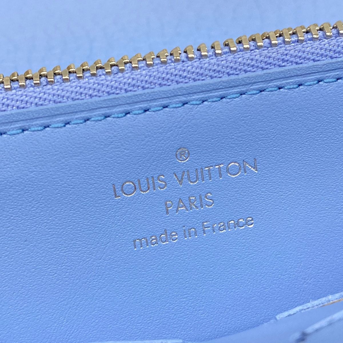Louis Vuitton Wallet Capucines Portefeuille Blue Leather Cowhide — view 6